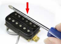 Testing a pickup for polarity